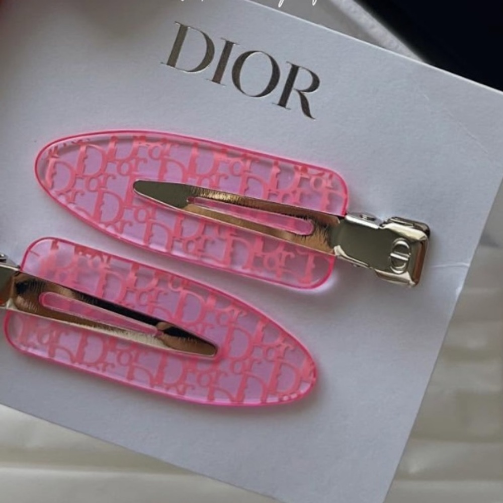 Dior Backstage Pink Hair Clips - Picture 2 of 8